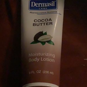 Moisturizing coca nut butter body lotion